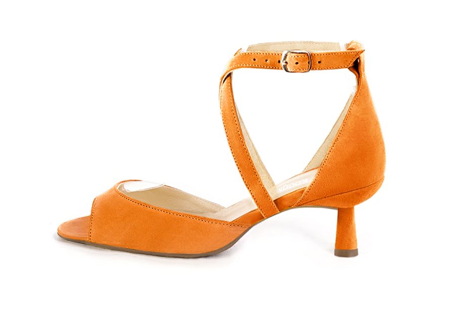 Women's apricot orange elegant sandals closed at the back with crossed straps. Square toe. Medium spool heels - Profile view